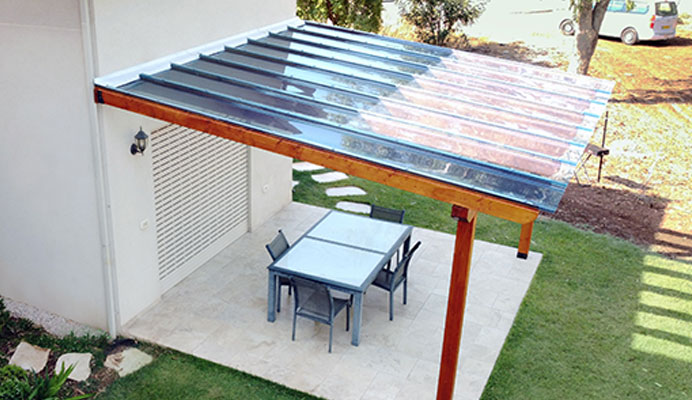Creating the Perfect Polycarbonate Porch Roof | Palram Industries Ltd